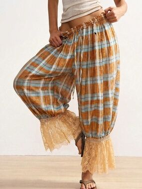 Boho Plaid Print Lace Cropped Bloomer Pants